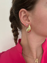 Load image into Gallery viewer, Gold and Purple Hue Droplet Earrings
