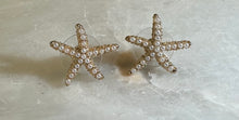 Load image into Gallery viewer, Starfish Pearl and Gold Studs
