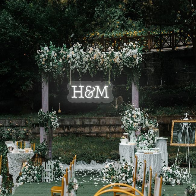 H & M Custom Neon Sign