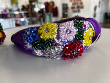 Load image into Gallery viewer, Headband with beaded flowers
